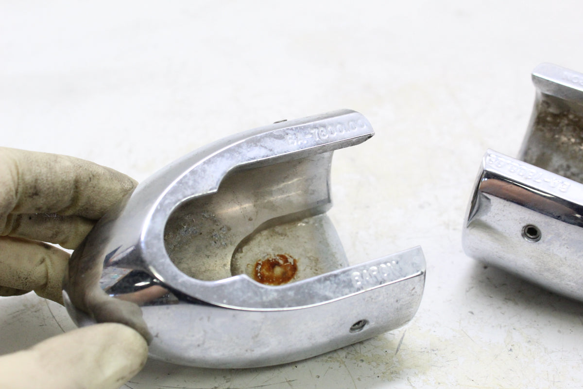 2005 KAWASAKI VULCAN 1500 VN1500 Chrome Bullet Front Axle Nut Covers Pair