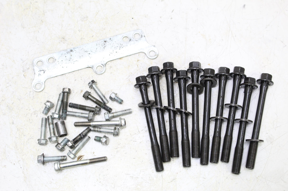 2007 Suzuki GSXR750 OEM ENGINE MOUNTING BOLTS HARDWARE MOTOR SCREWS