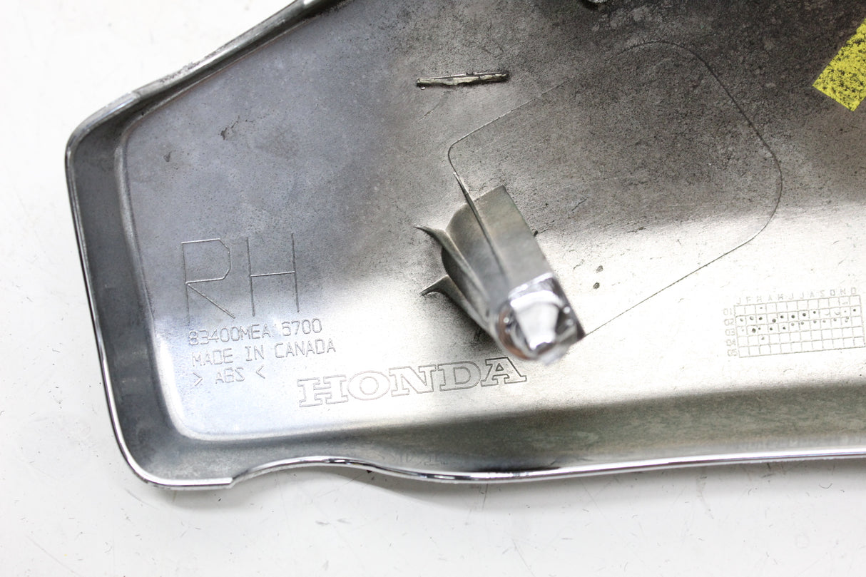 2005 Honda VTX1300S VTX1300 OEM RIGHT SIDE CHROME COVER