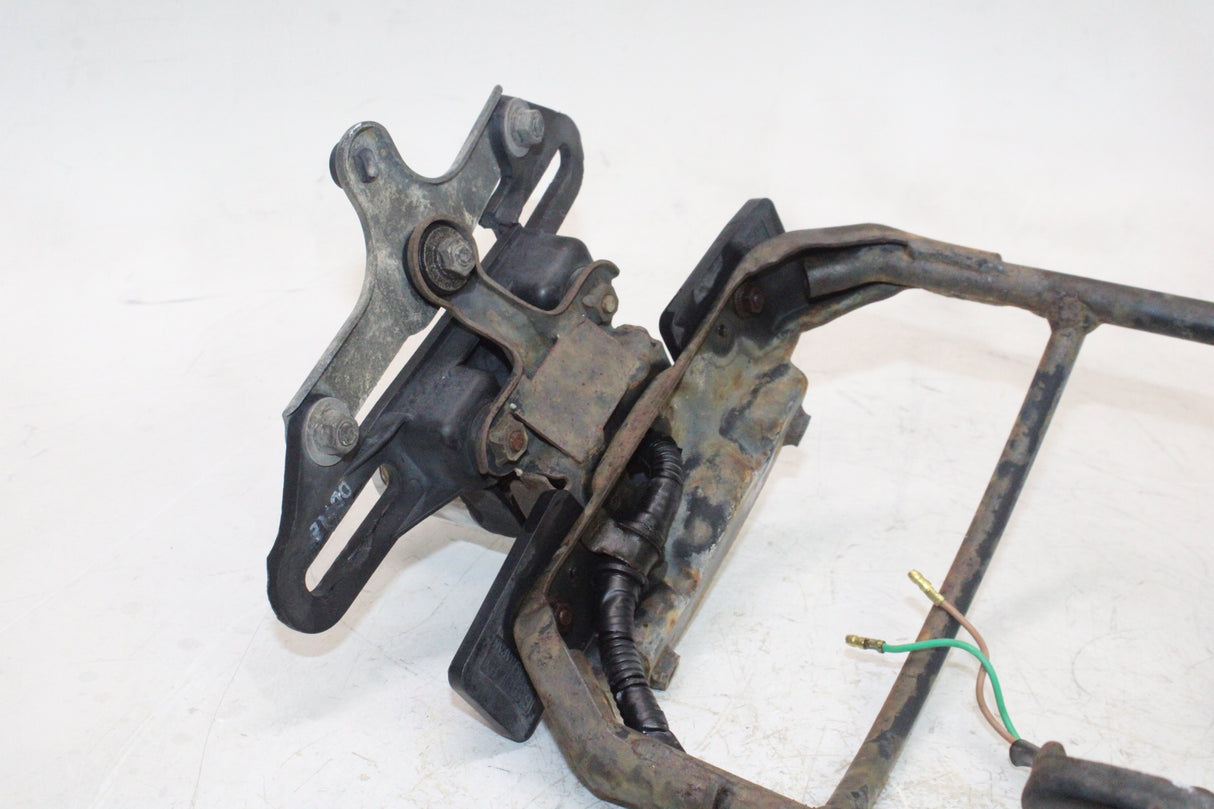 1995 Honda Shadow VLX 600 VT600C OEM REAR BACK FENDER BRACKET SUBFRAME