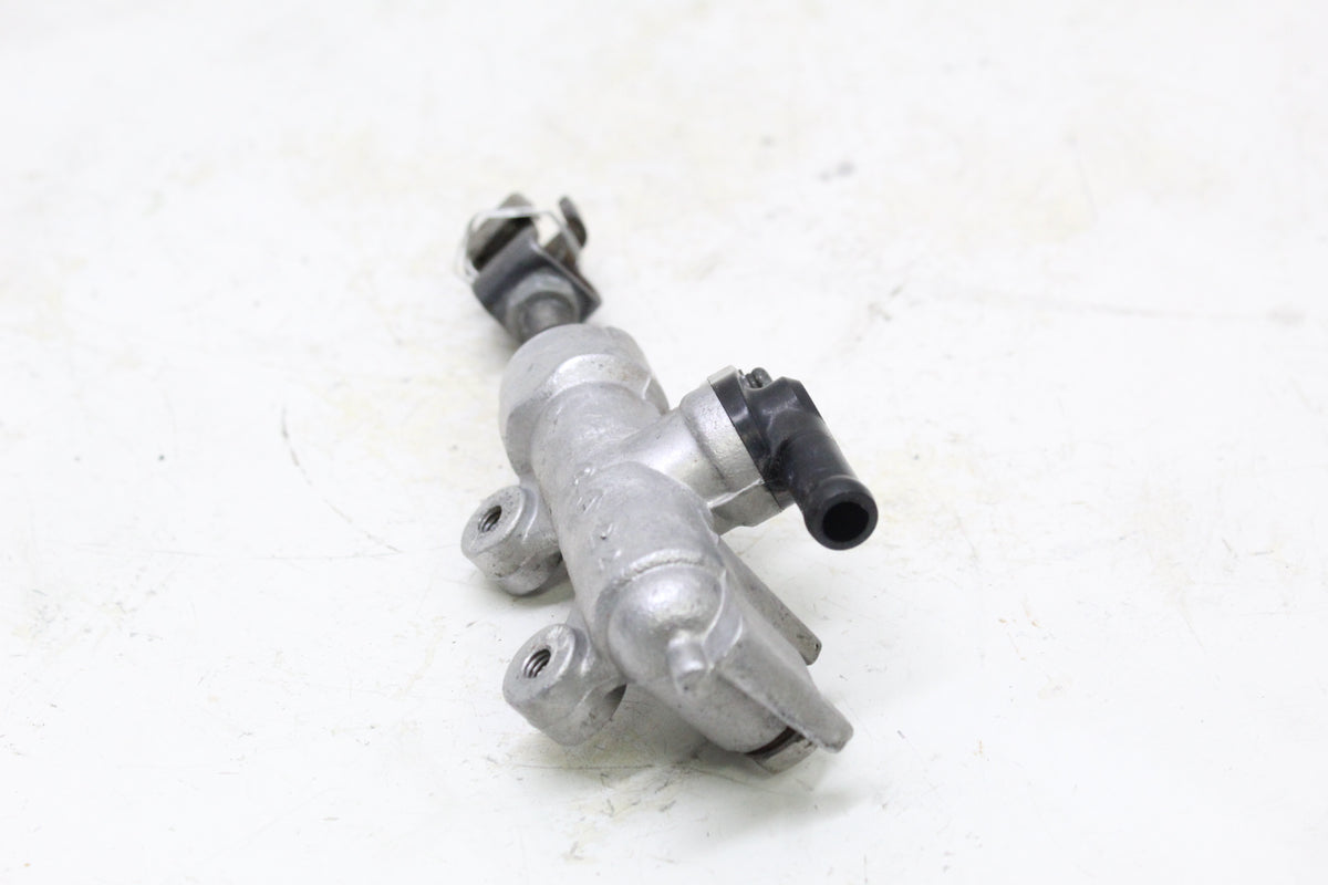 2004 SUZUKI GSXR600 OEM REAR BRAKE MASTER CYLINDER