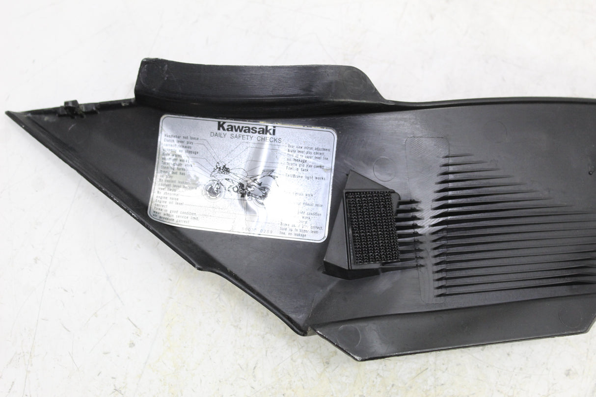 2009 Kawasaki Ninja ZX6R OEM SIDE FAIRING COWL PLASTIC PAIR