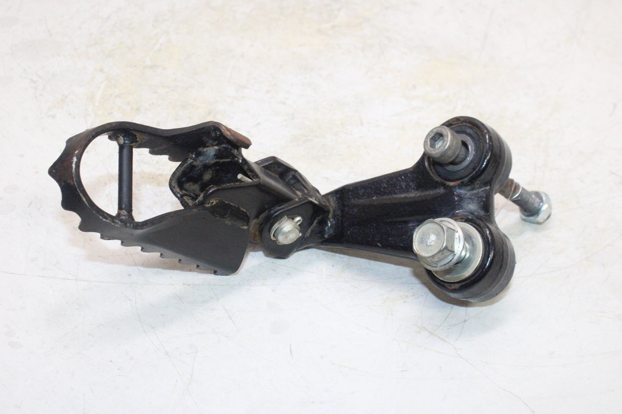 2015 Suzuki DR650SE OEM RIGHT FRONT FOOT REST PEG STEP