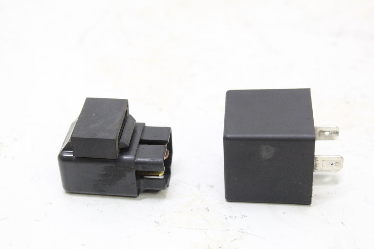 1992 KAWASAKI NINJA 600 ZX600 OEM TURN SIGNAL FLASHER RELAY SET