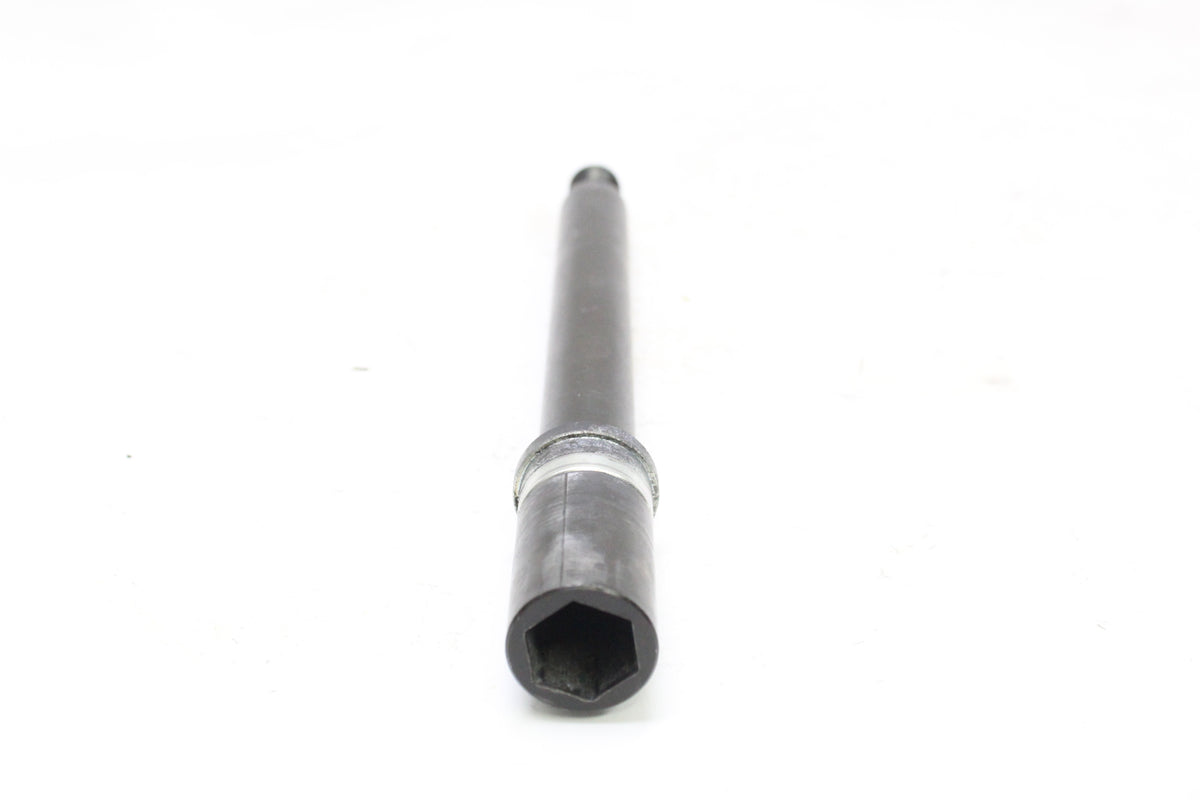 2005 YAMAHA FZ6 FAZER OEM FRONT WHEEL AXLE SHAFT SPINDLE