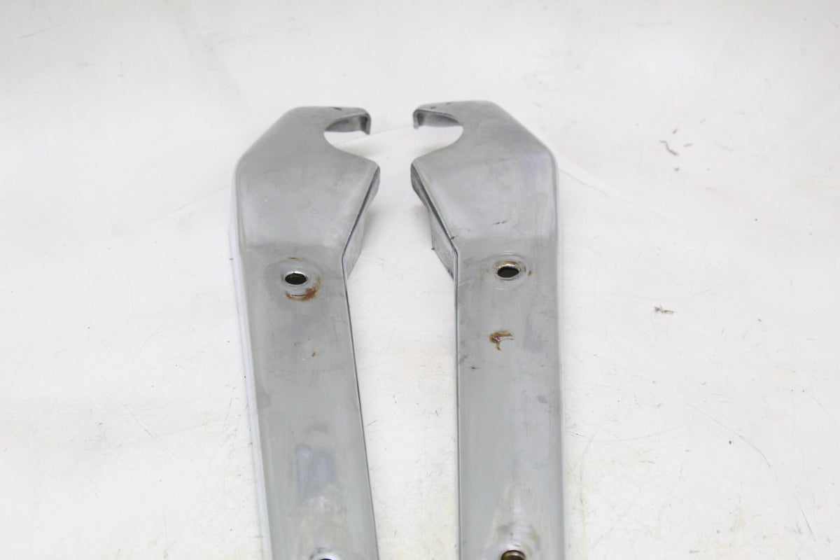 2005 KAWASAKI VULCAN 1500 VN1500 CLASSIC OEM REAR FENDER STRUTS PAIR