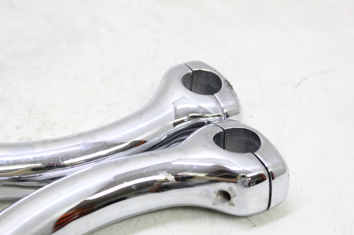 2000 Harley-Davidson Softail Deuce FXSTD OEM HANDLEBAR RISERS