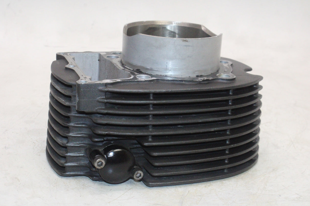 2006 Yamaha V Star 1100 XVS1100 OEM FRONT ENGINE PISTON CYLINDERS BLOCK JUG