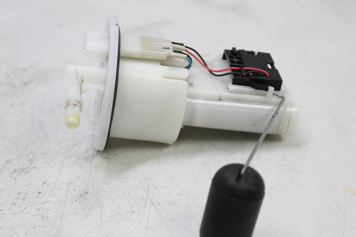 2017 Yamaha FZ10 OEM FUEL PUMP GAS PETROL SENDER UNIT