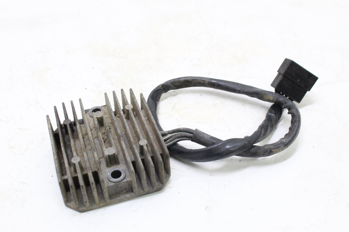 2005 KAWASAKI VULCAN 1500 VN1500 OEM Voltage Regulator Rectifier