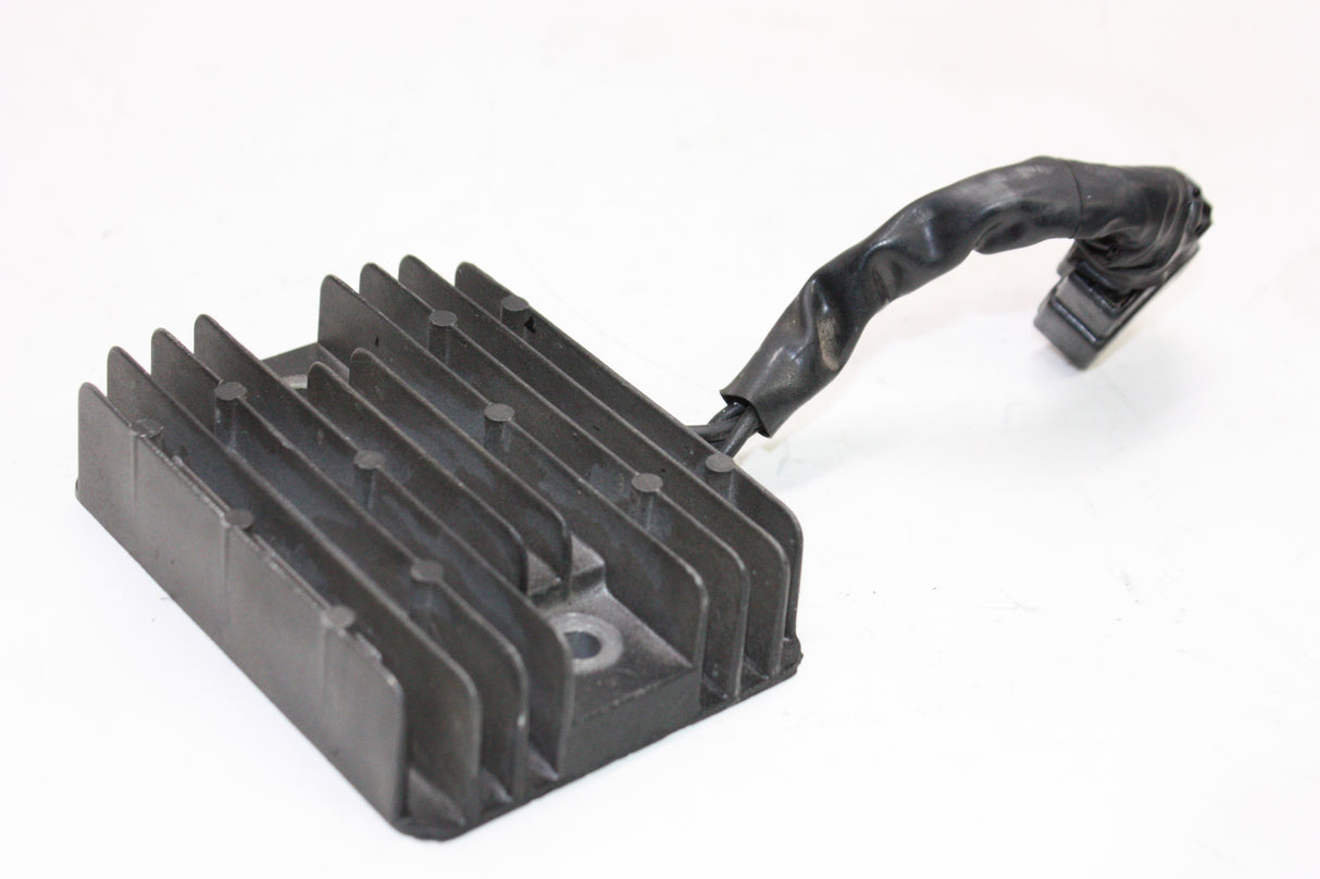 2005 Suzuki GSXR600 OEM RECTIFIER VOLTAGE REGULATOR