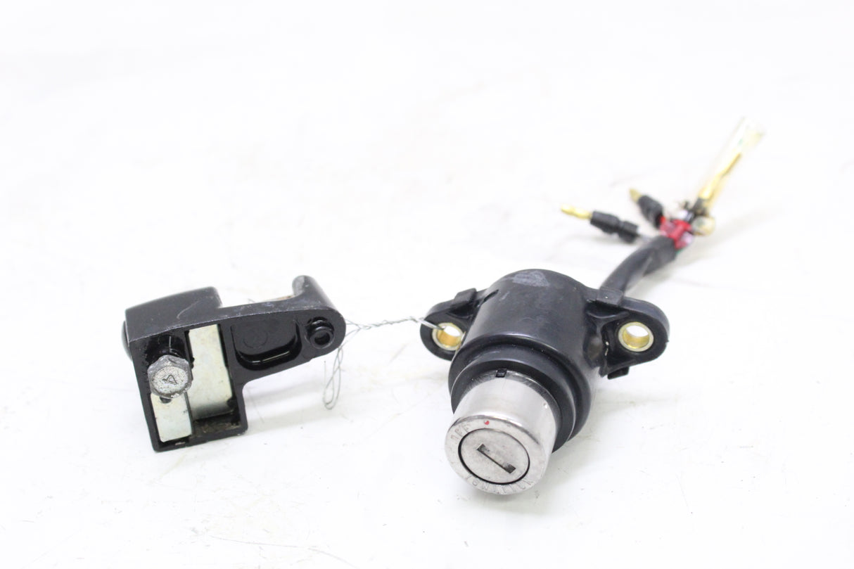 2003 HONDA REBEL 250 CMX250C OEM IGNITION SWITCH HELMET LOCK SET NO KEY