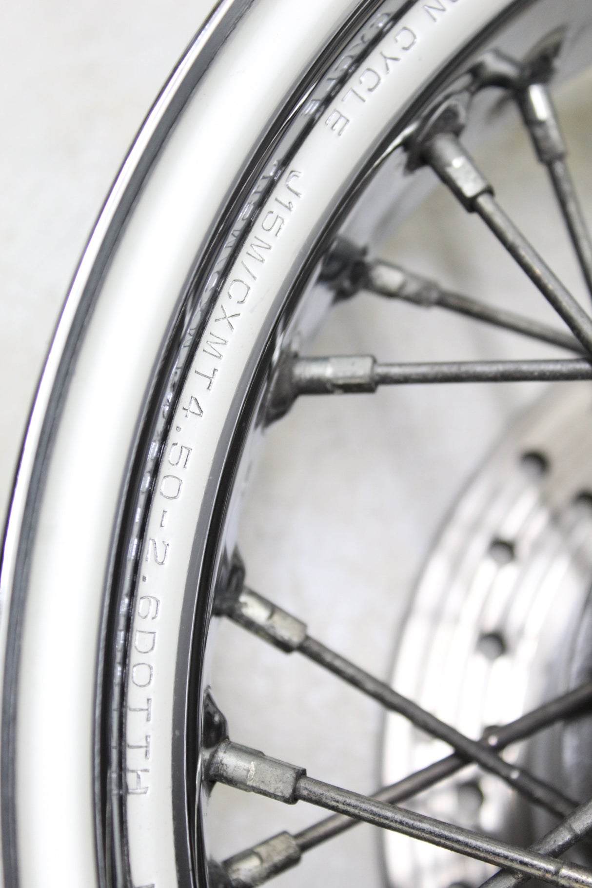 2012 Kawasaki Vulcan 900 VN900DF OEM REAR BACK WHEEL RIM