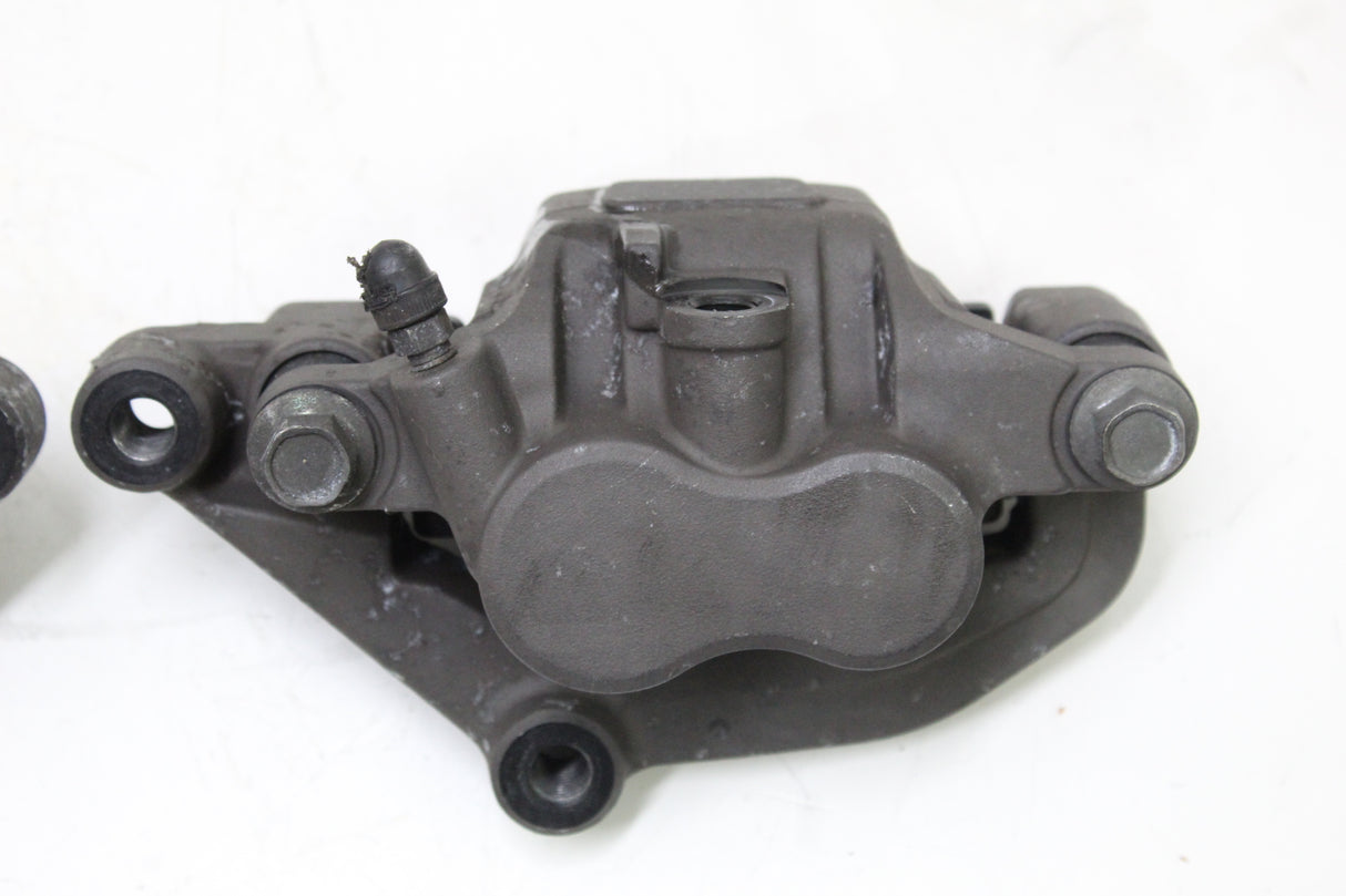 2005 YAMAHA FZ6 FAZER OEM FRONT BRAKE CALIPERS LEFT RIGHT PAIR