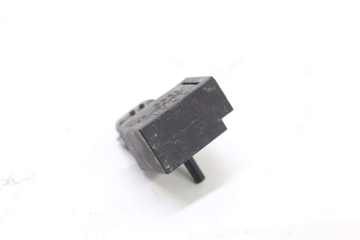 2004 SUZUKI GSXR600 OEM MAP AIR INTAKE PRESSURE SENSOR