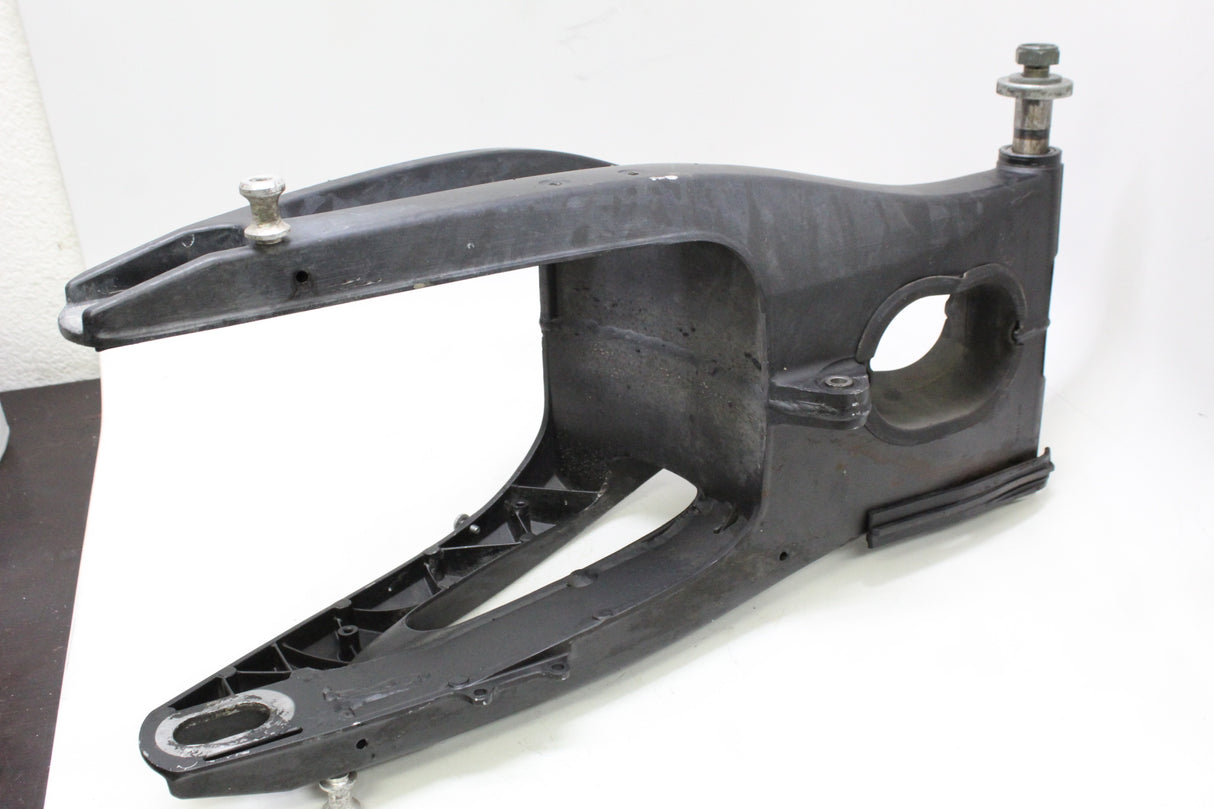 2007 Yamaha YZF R6S OEM REAR SWINGARM BACK SUSPENSION SWING ARM