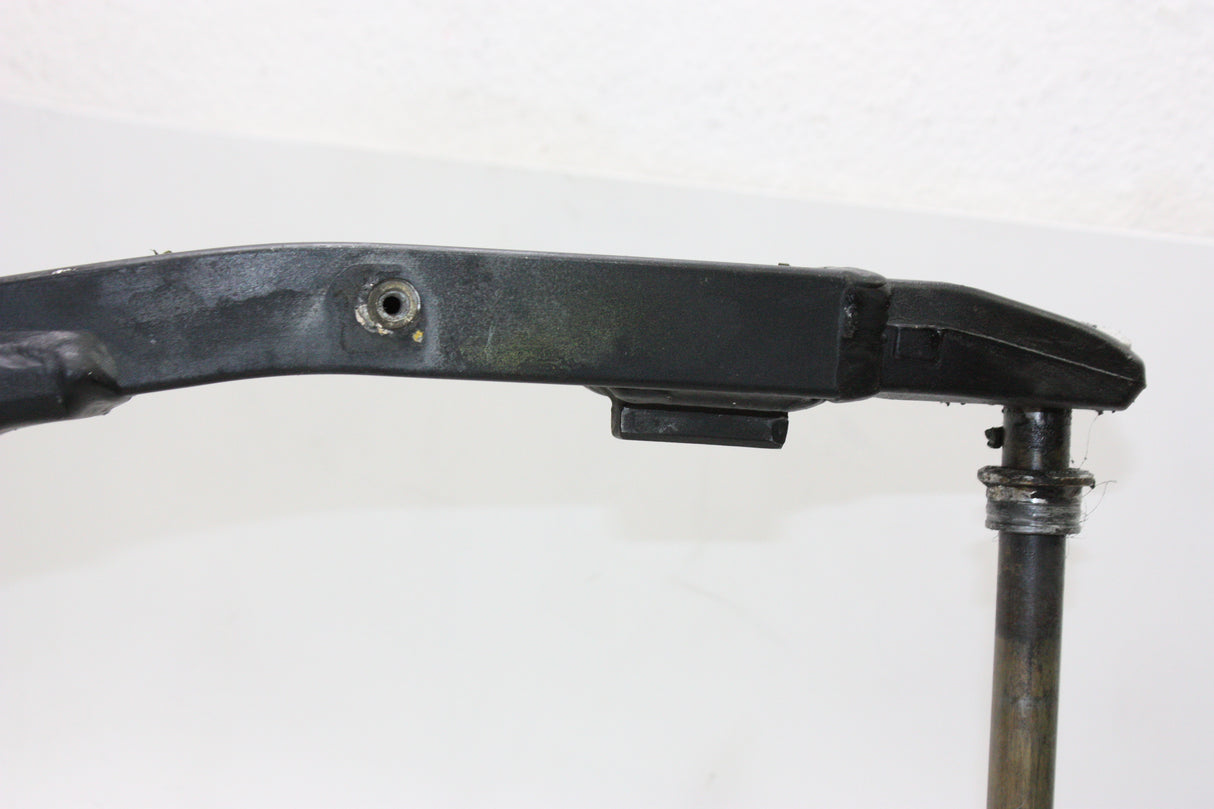 2004 Triumph Daytona 600 OEM REAR SWINGARM BACK SUSPENSION SWING ARM