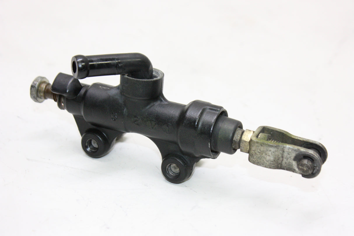 2004 Triumph Daytona 600 OEM REAR BACK BRAKE MASTER CYLINDER