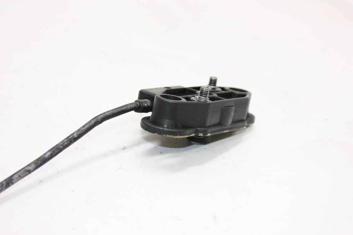 2005 Suzuki GSXR600 OEM FRONT DRIVER SEAT LATCH LOCK ASSEMBLY