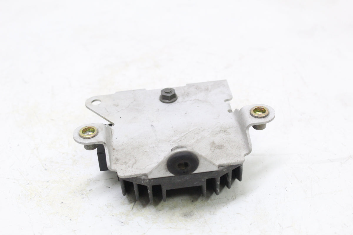 2005 YAMAHA FZ6 OEM RECTIFIER VOLTAGE REGULATOR CHARGING MODULE