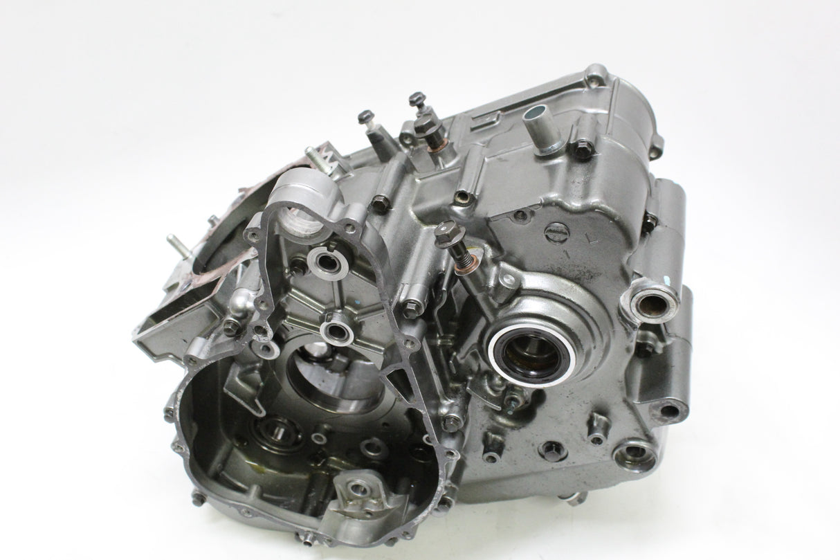2007 Kawasaki KLR650 OEM ENGINE MOTOR CRANKCASE CRANK CASES BLOCK