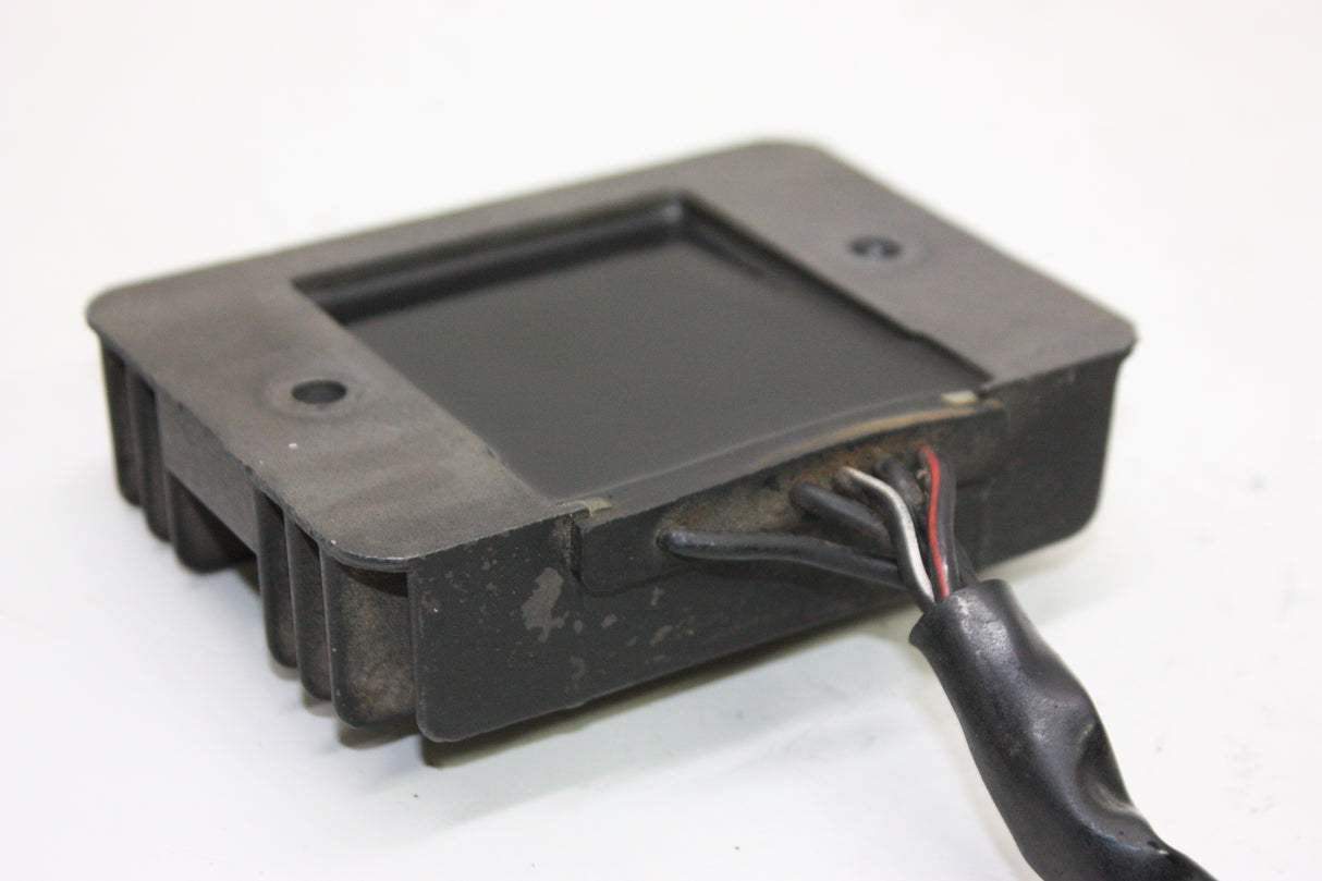 2005 Suzuki GSXR600 OEM RECTIFIER VOLTAGE REGULATOR