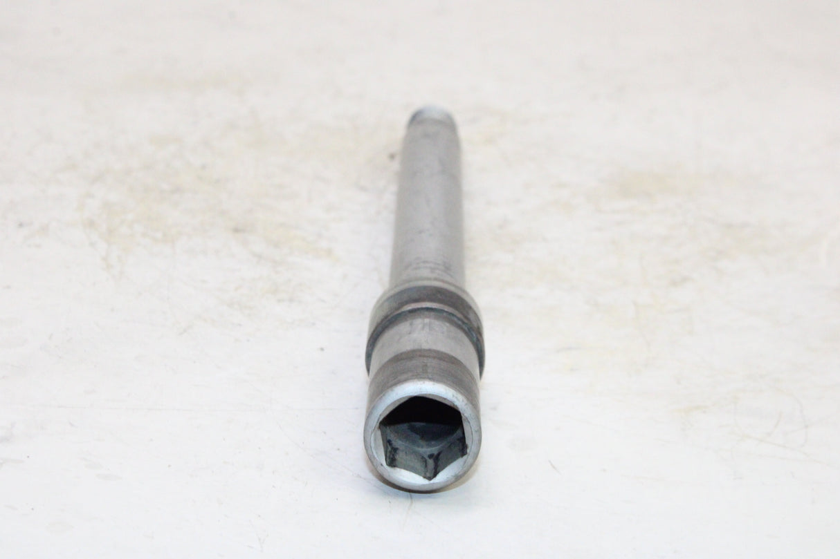 1995 Honda Shadow VLX 600 VT600C OEM FRONT WHEEL RIM AXLE PIVOT BOLT