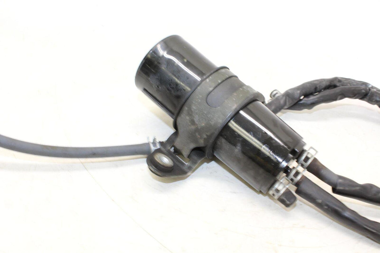 01-03 Suzuki Gsxr600 Evap Vapor Charcoal Emission Canister Oem - Suzuki - Gold River Motorsports