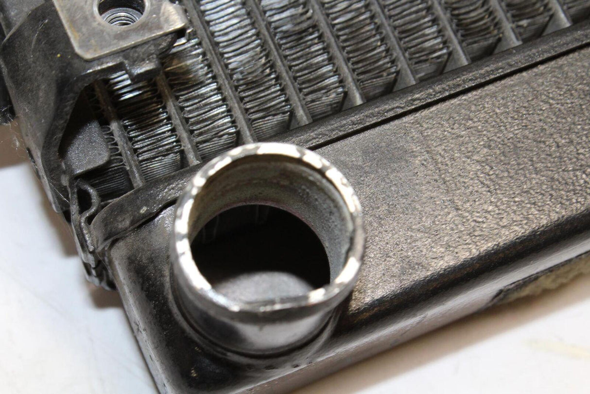 2003 Yamaha Yzf R6s Engine Radiator Motor Cooler Cooling Radiater Oem - Gold River Motorsports