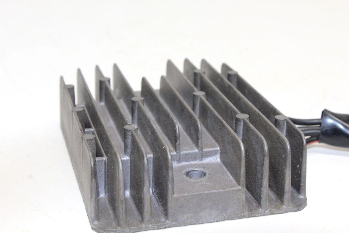 2004-05 Suzuki Gsxr600 Rectifier Voltage Regulator Oem - Gold River Motorsports