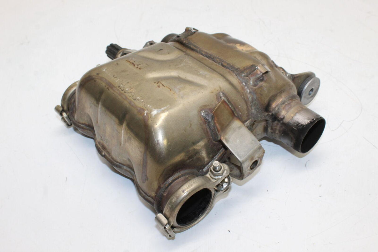 16-20 Triumph Street Twin 900 Exhaust Mid Cat Section Oem - Gold River Motorsports