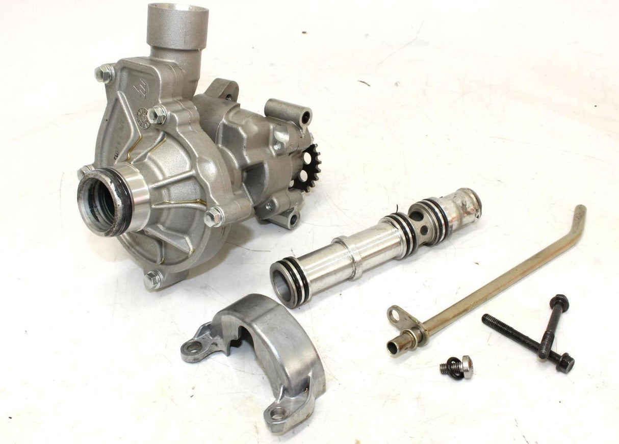 2014 Triumph Daytona 675r Abs Engine Water Oil Pump - Gold River Motorsports