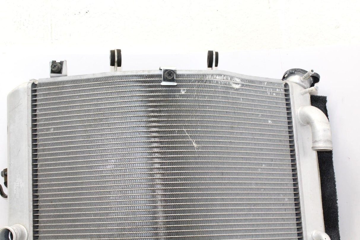 2010 Kawasaki Ninja Zx10r Zx1000f Engine Radiator Motor Cooler Cooling Radiater - Gold River Motorsports