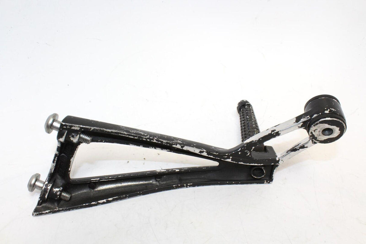 2005 Yamaha Yzf R6s Right Rear Back Passenger Peg Oem - Gold River Motorsports