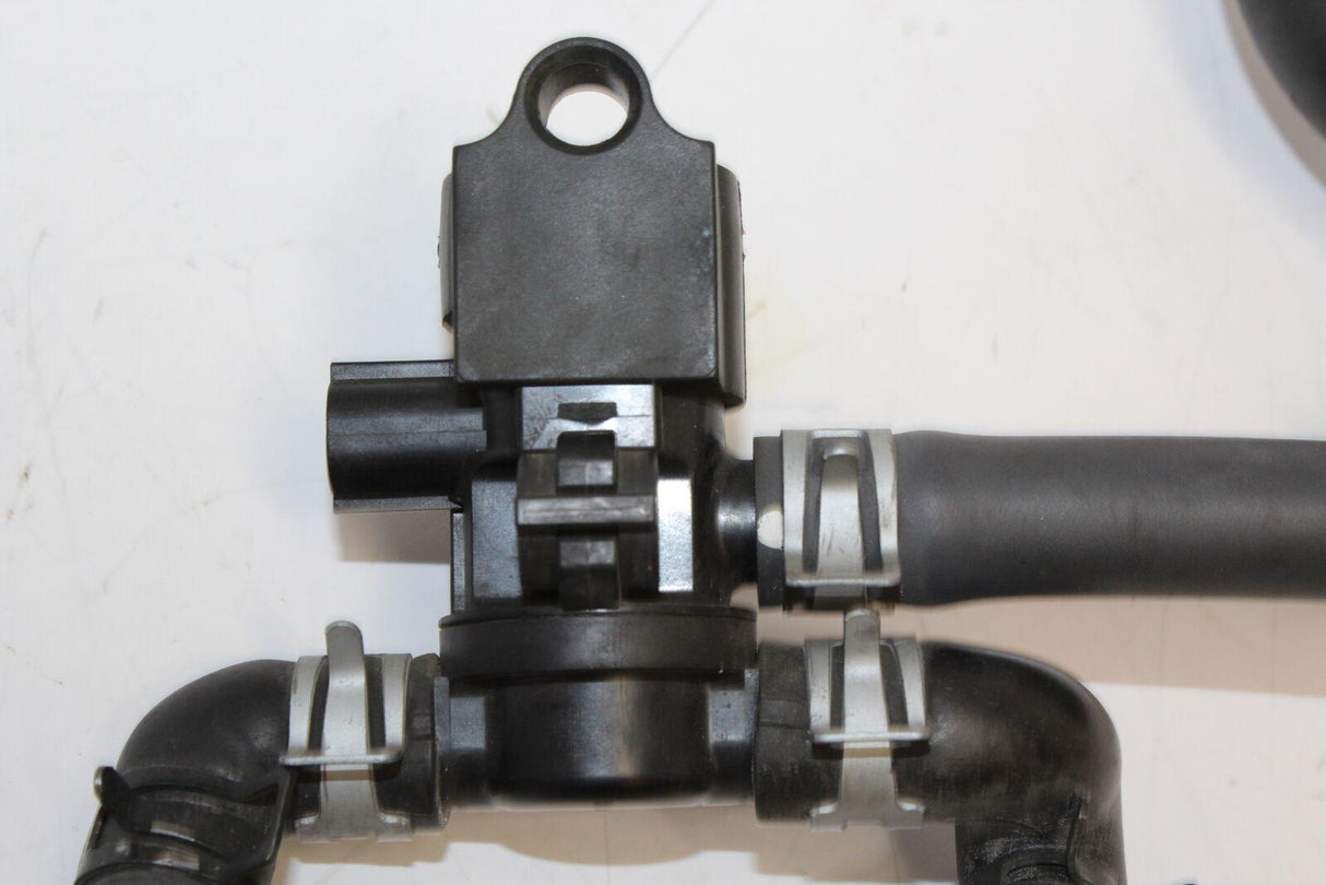 (14-16) 2016 Yamaha Fz09 Air Valve Solenoid Top Engine Switch Sensor Oem - Yamaha - Gold River Motorsports