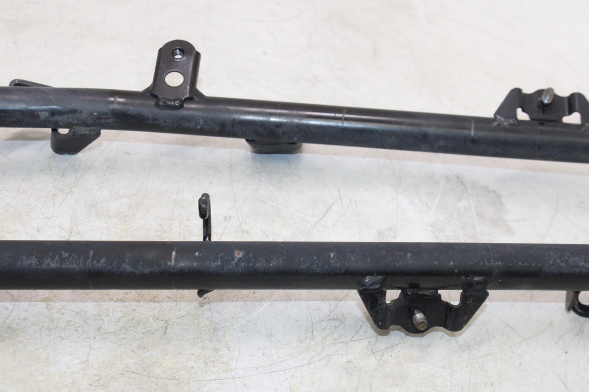 2010 Honda Elite 110 NHX110 OEM RIGHT REAR BACK PASSENGER PEG W BRACKET PAIR