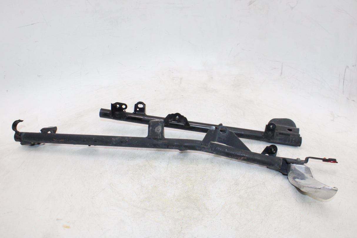2010 Honda Elite 110 NHX110 OEM RIGHT REAR BACK PASSENGER PEG W BRACKET PAIR