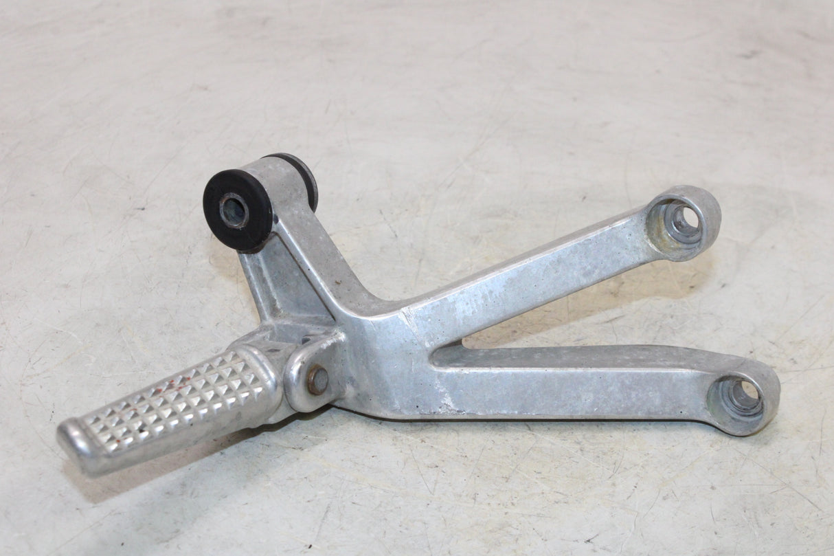 2000 Honda CBR900RR OEM RIGHT REAR BACK PASSENGER PEG