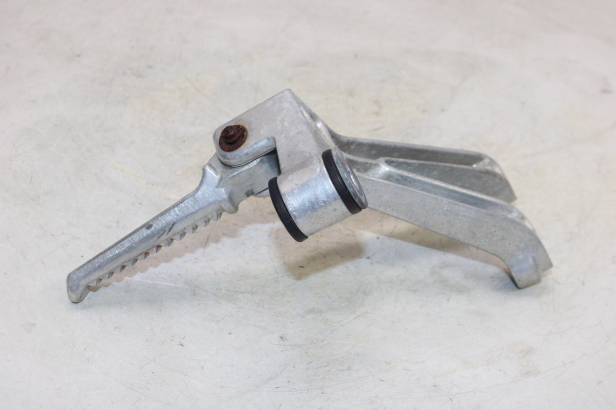 2000 Honda CBR900RR OEM RIGHT REAR BACK PASSENGER PEG