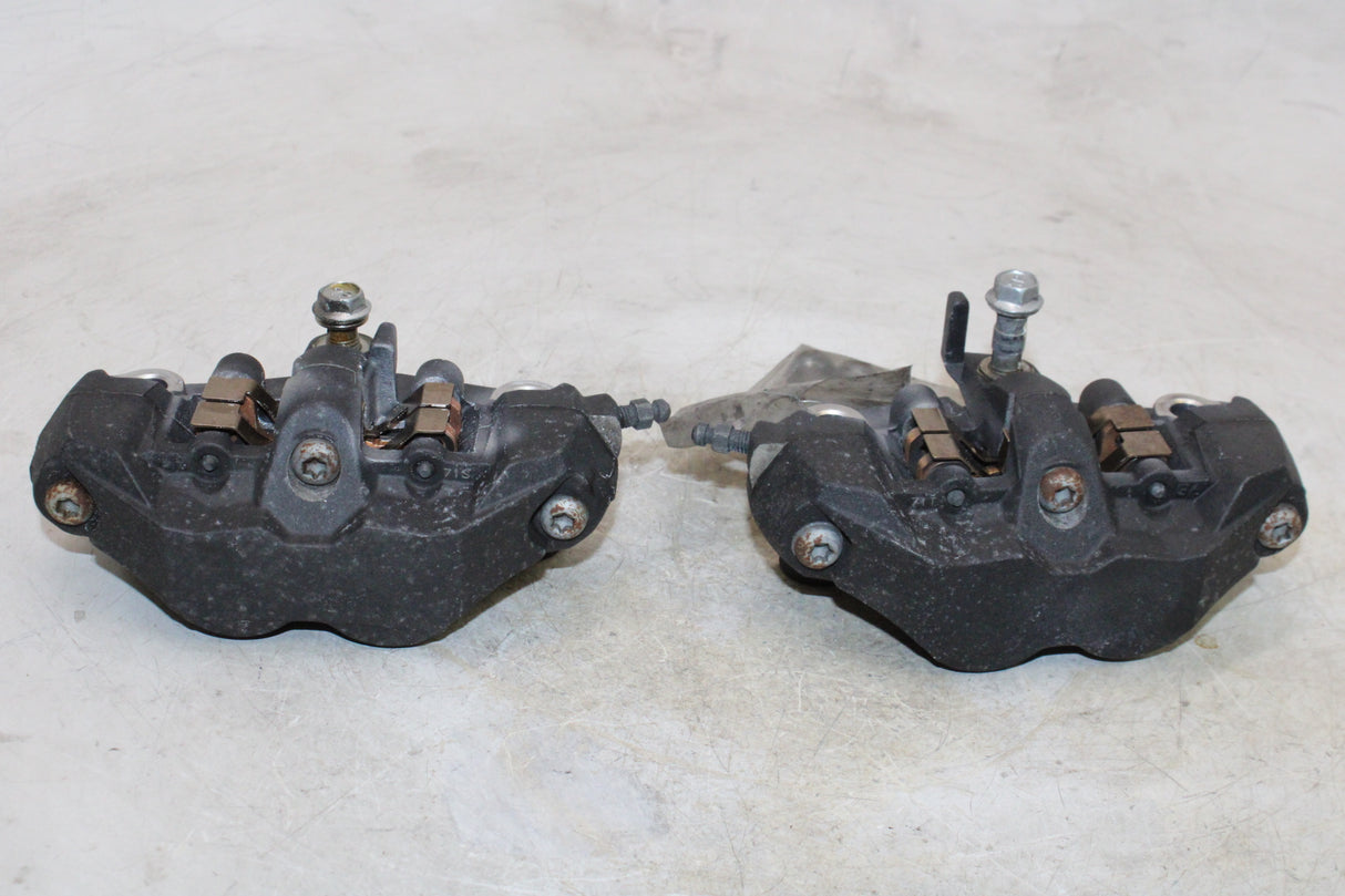 2007 Suzuki GSXR600 OEM RIGHT LEFT FRONT BRAKE CALIPER SET PAIR CALIPERS