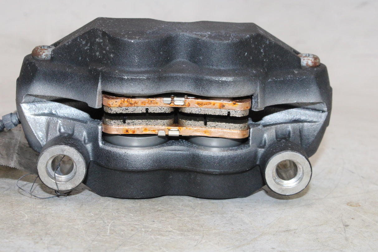 2007 Suzuki GSXR600 OEM RIGHT LEFT FRONT BRAKE CALIPER SET PAIR CALIPERS