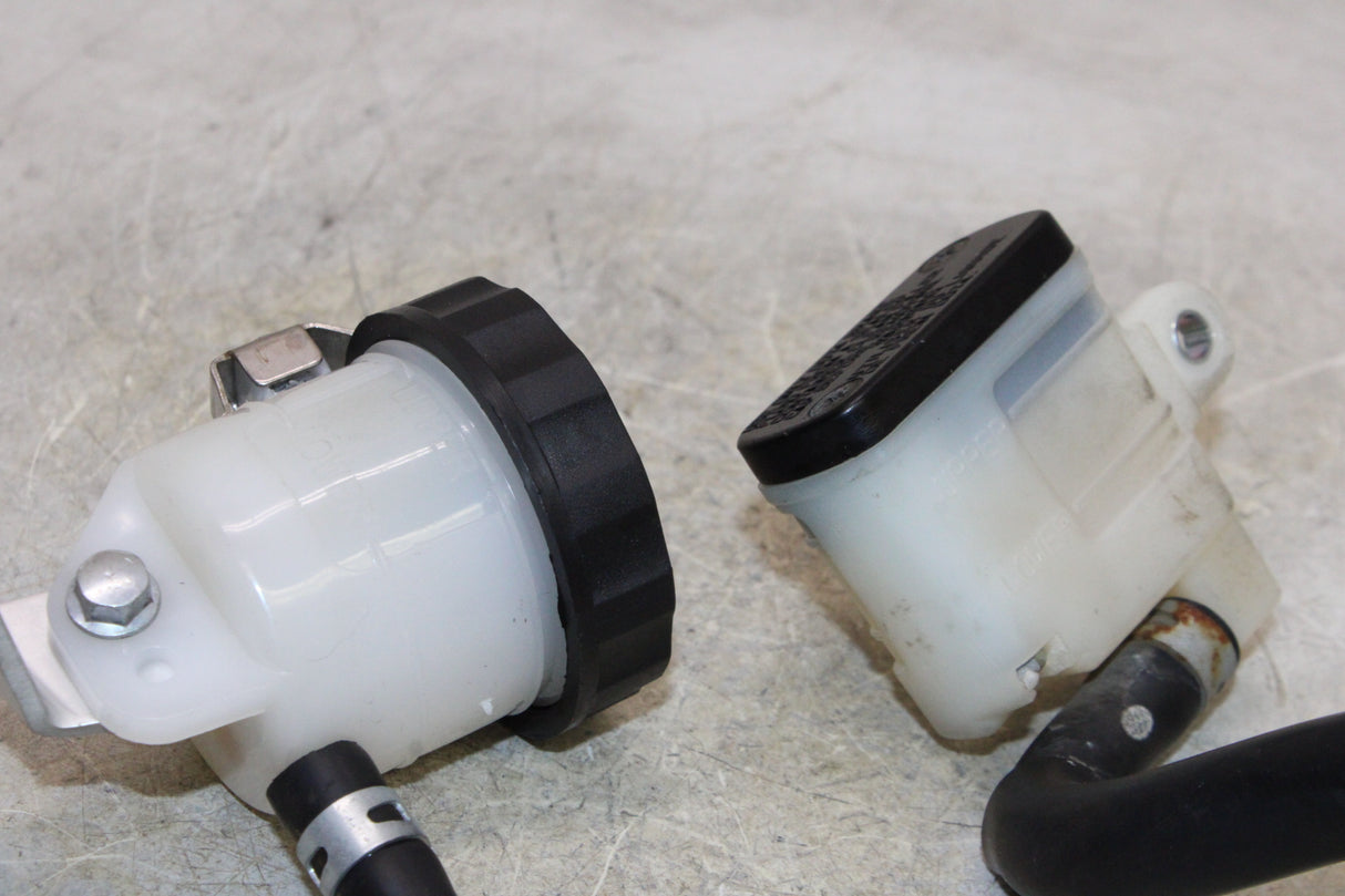 2007 Suzuki GSXR600 OEM FRONT REAR BRAKE MASTER FLUID RESERVOIR TANK BOTTLE PAIR