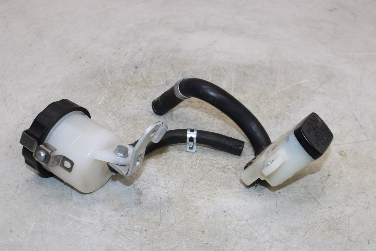 2007 Suzuki GSXR600 OEM FRONT REAR BRAKE MASTER FLUID RESERVOIR TANK BOTTLE PAIR
