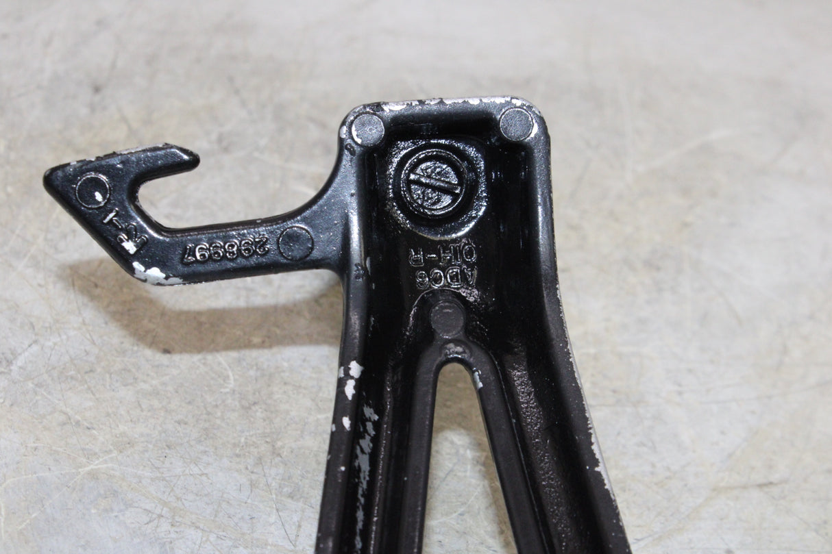 2007 Suzuki GSXR600 OEM RIGHT REAR BACK PASSENGER PEG