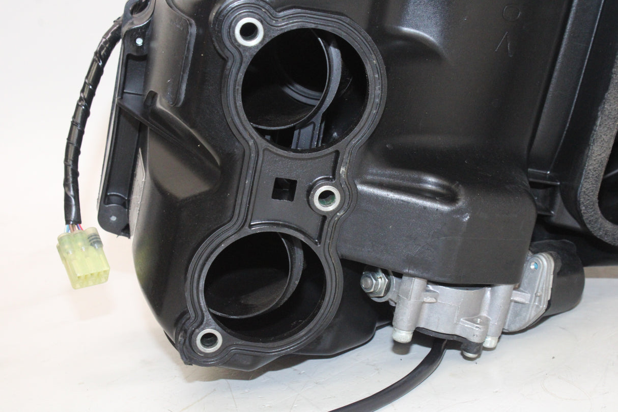 2009 Yamaha YZF R1 OEM AIRBOX AIR INTAKE FILTER BOX