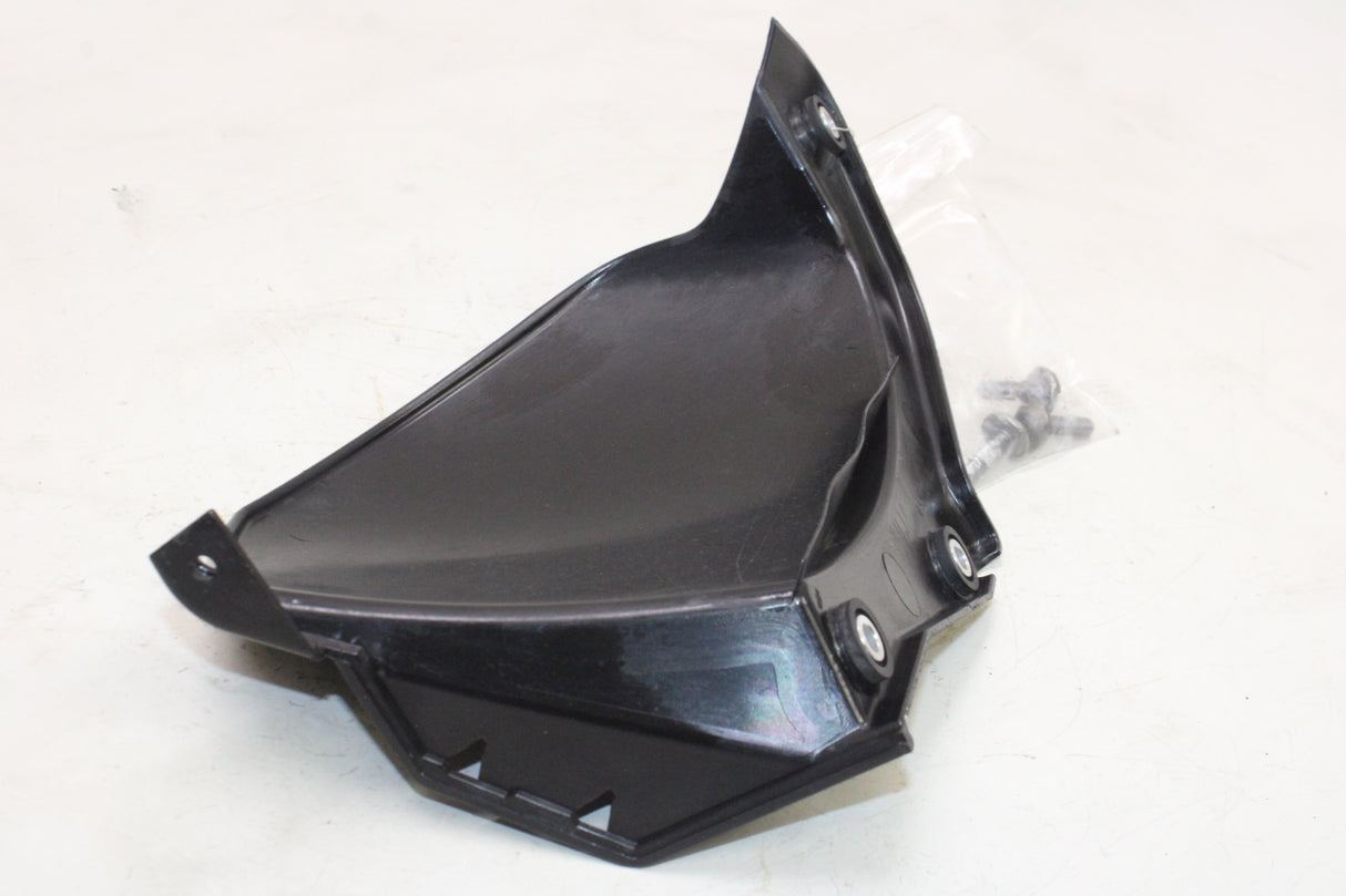 2009 Yamaha YZF R1 OEM REAR BACK WHEEL TIRE HUGGER FENDER