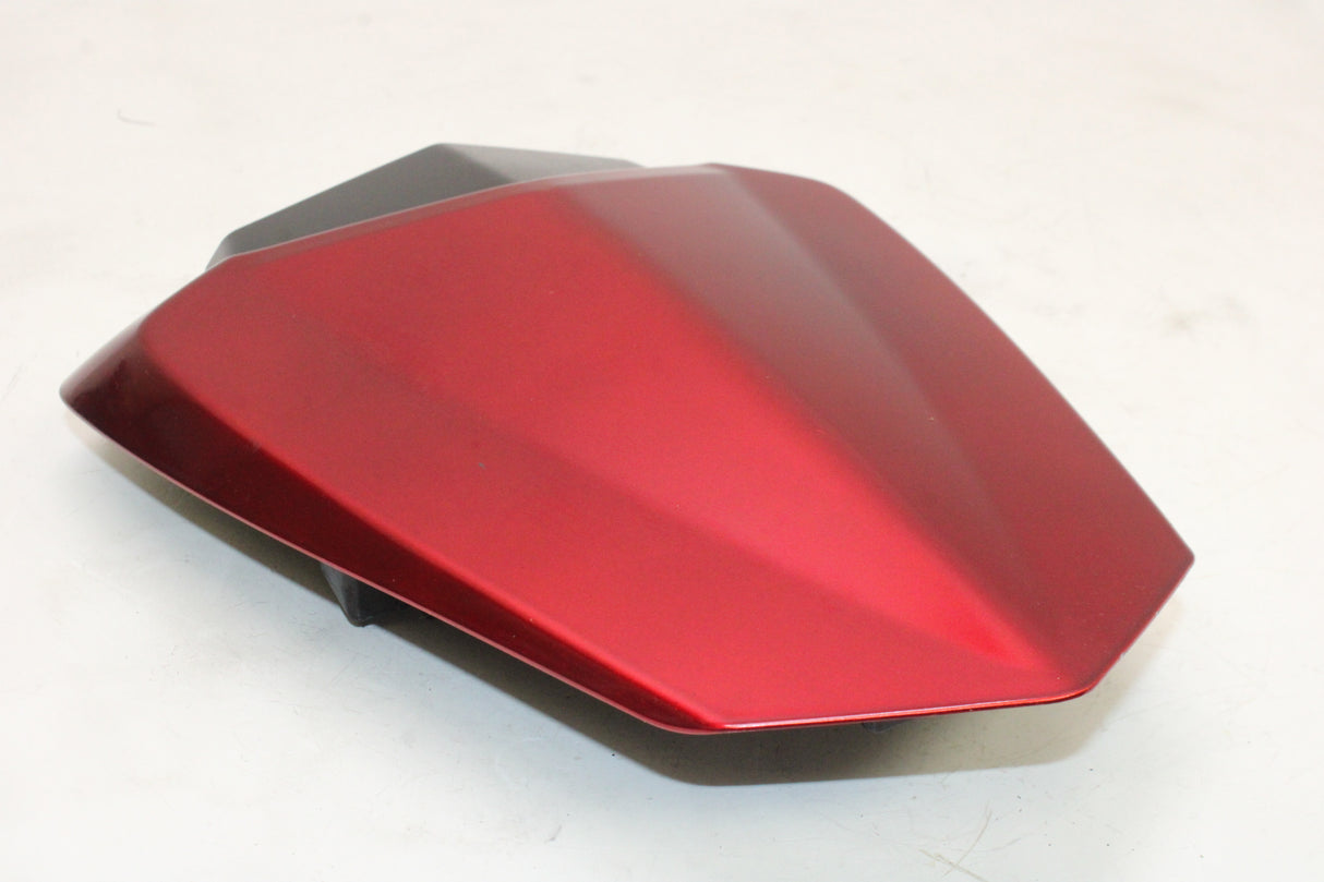 2009 Yamaha YZF R1 OEM CENTER REAR BACK SEAT TAIL TOP FAIRING COVER TRIM COWL