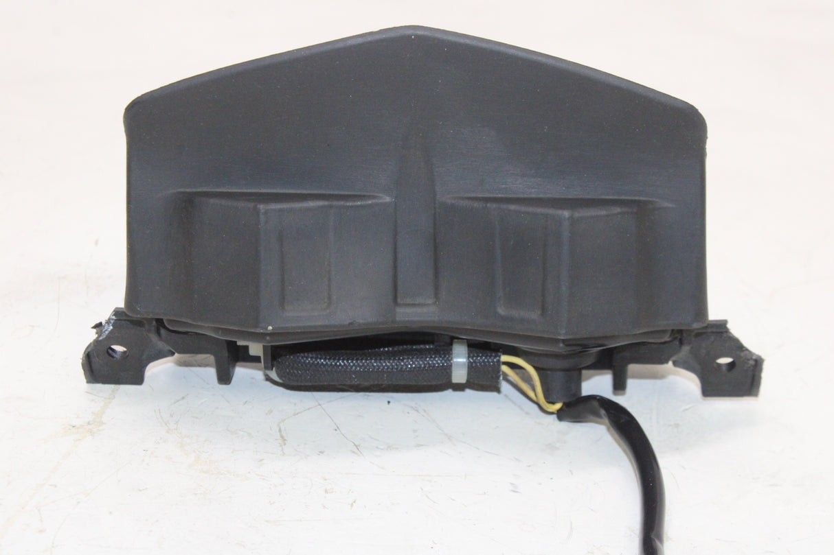 2009 Yamaha YZF R1 OEM REAR TAIL TAILLIGHT BACK BRAKE LIGHT