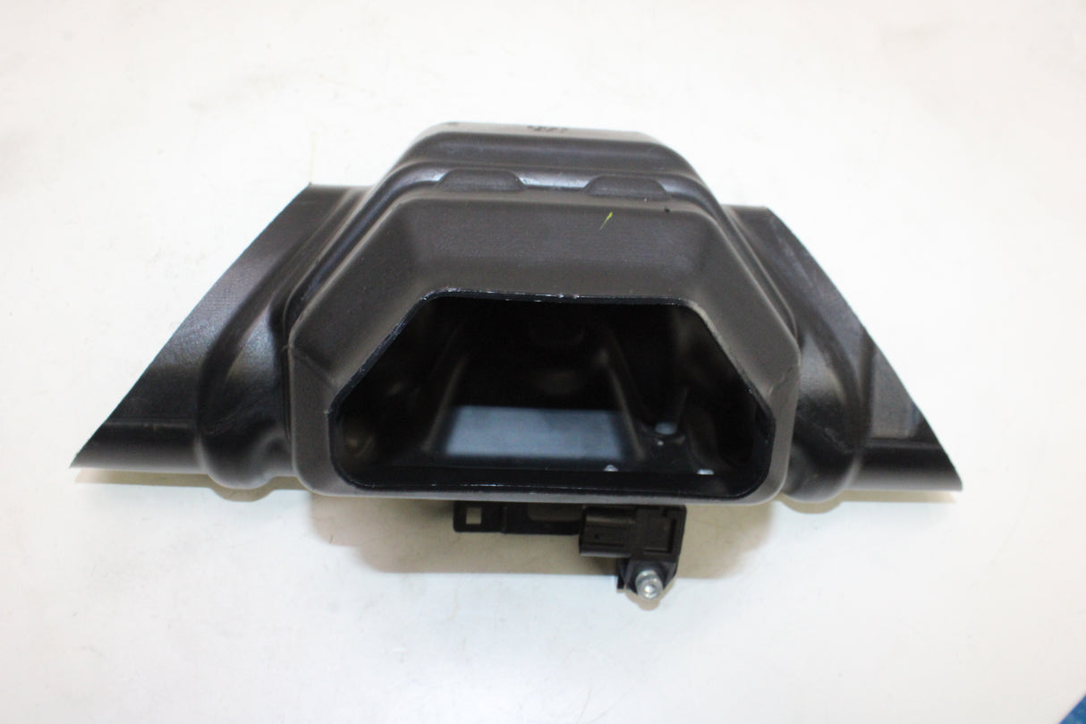 2009 Yamaha YZF R1 OEM CENTER AIR INTAKE DUCT