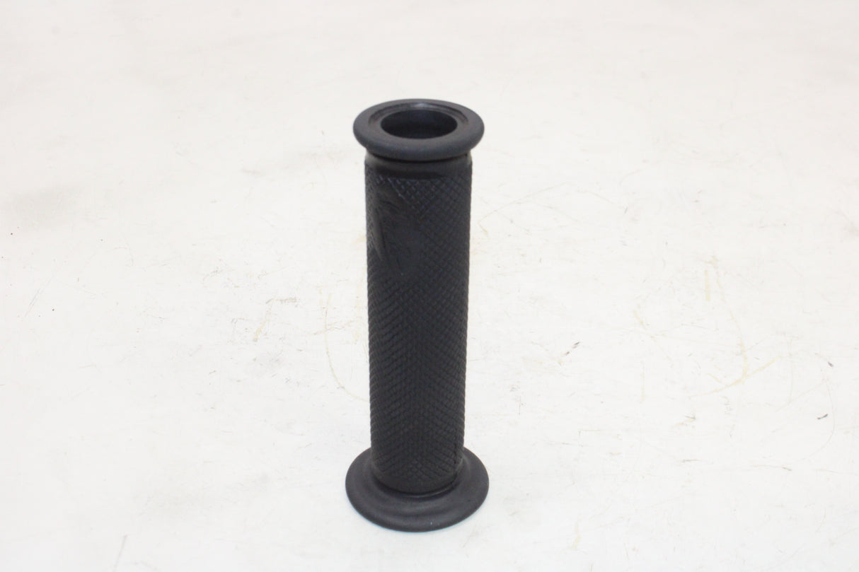 2009 Yamaha YZF R1 OEM LEFT SIDE CLIPON HANDLEBAR GRIP